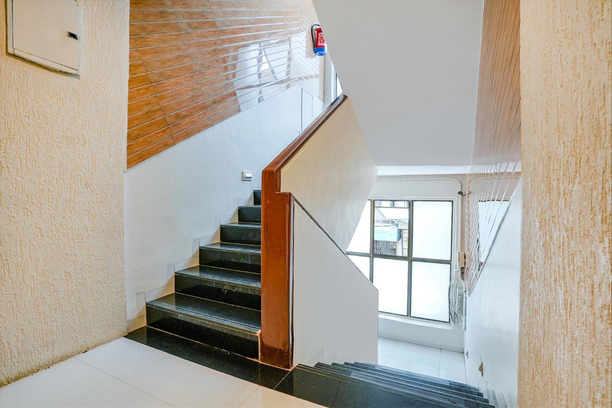 Hotel Bindra Elite Мумбаї Екстер'єр фото